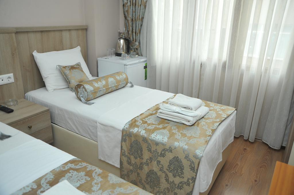 เซอร่า บูทิก โฮเต็ล Hotel อิสตันบูล ภายนอก รูปภาพ