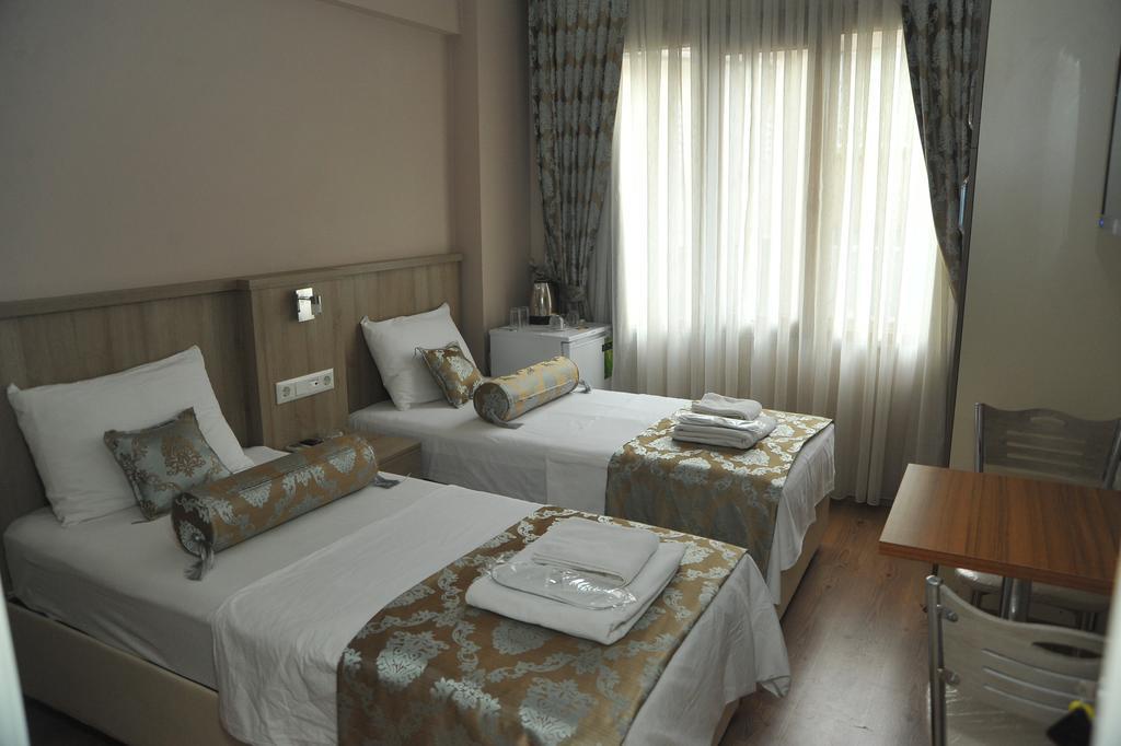เซอร่า บูทิก โฮเต็ล Hotel อิสตันบูล ภายนอก รูปภาพ