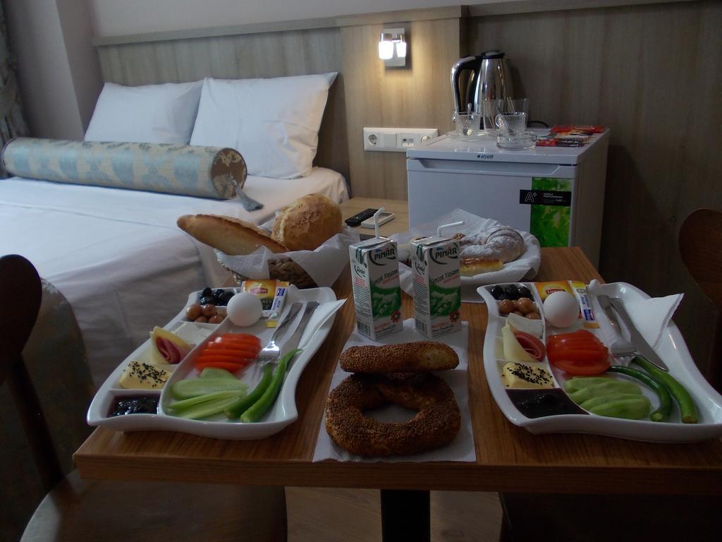 เซอร่า บูทิก โฮเต็ล Hotel อิสตันบูล ภายนอก รูปภาพ