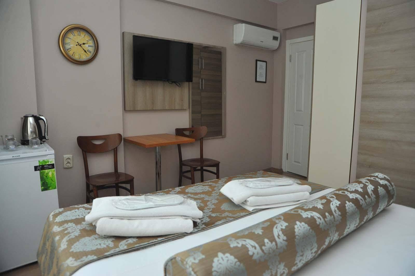 เซอร่า บูทิก โฮเต็ล Hotel อิสตันบูล ภายนอก รูปภาพ